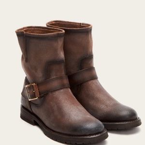 FRYE Brown Natalie Engineer Short boots